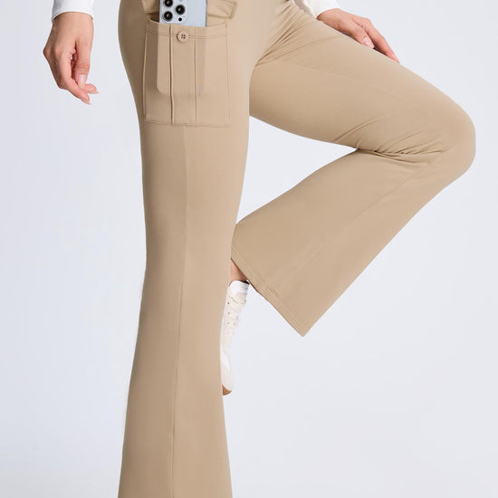 MASKERT Women¡¯s Fleece Lined Flare Pants, High Waist Stretch Casual Pants with Cargo Pockets, Soft Warm Bootcut Pants for Fall Winter - Khaki - L - 29