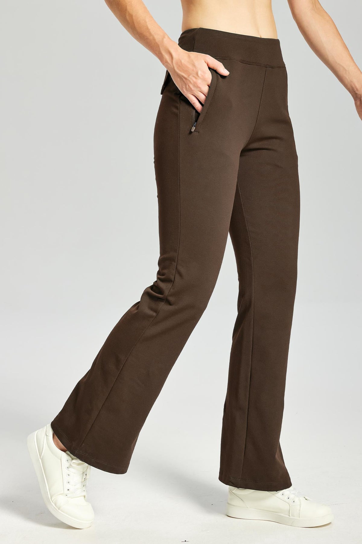 MASKERT Women's Fleece Lined Flare Pants, High Waisted Stretch Casual Pants with Zipper Pockets, Soft Warm Bootcut Pants for Fall Winter - Brown - XXL - 31