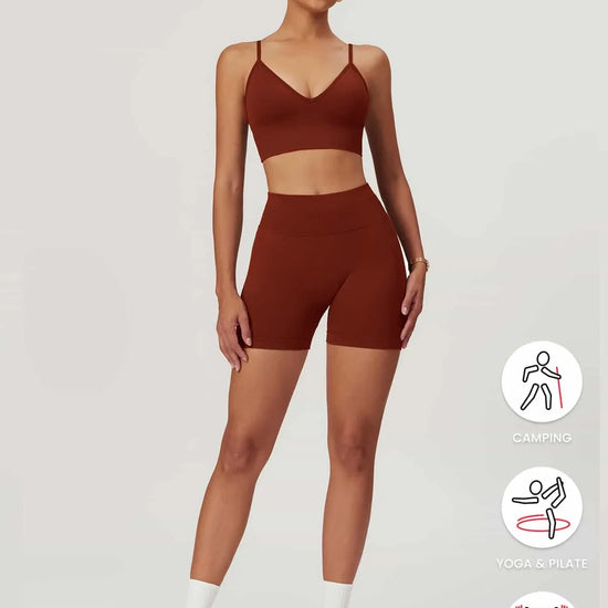 Maskert AirSoft Seamless Camisole Sports Two-Piece Set Canyon Red Front  Full Body Pose