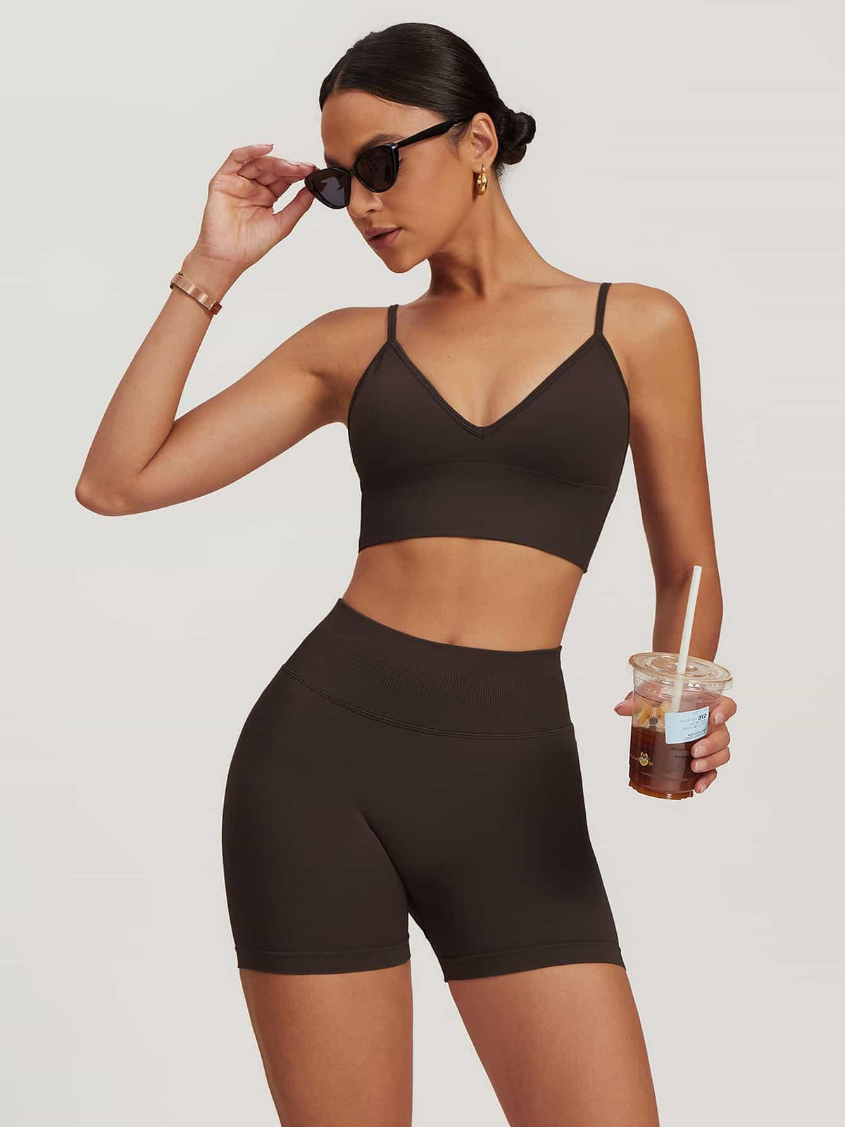 Maskert AirSoft Seamless Camisole Sports Two-Piece Set Chocolate Brown Front Detail 