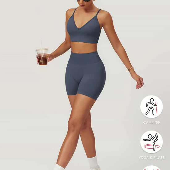 Maskert AirSoft Seamless Camisole Sports Two-Piece Set Urban Blue Holding coffee Full Body Pose2