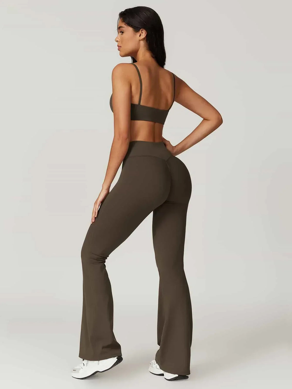 Maskert Move & Flow Medium Support Cropped Yoga Set Coffee Brown Back