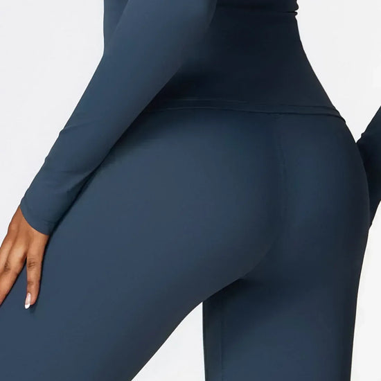 Maskert Move & Flow Solid Long Sleeve Sports Set Navy Blue Hips Detail