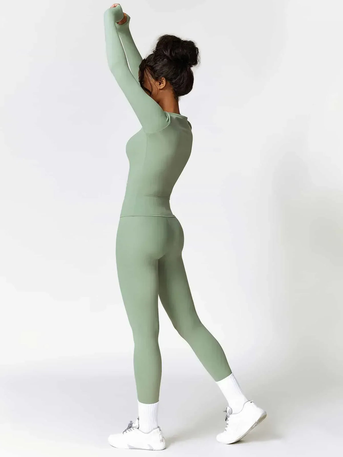 Maskert Move & Flow Solid Long Sleeve Sports Set Sage Green Side Full Body