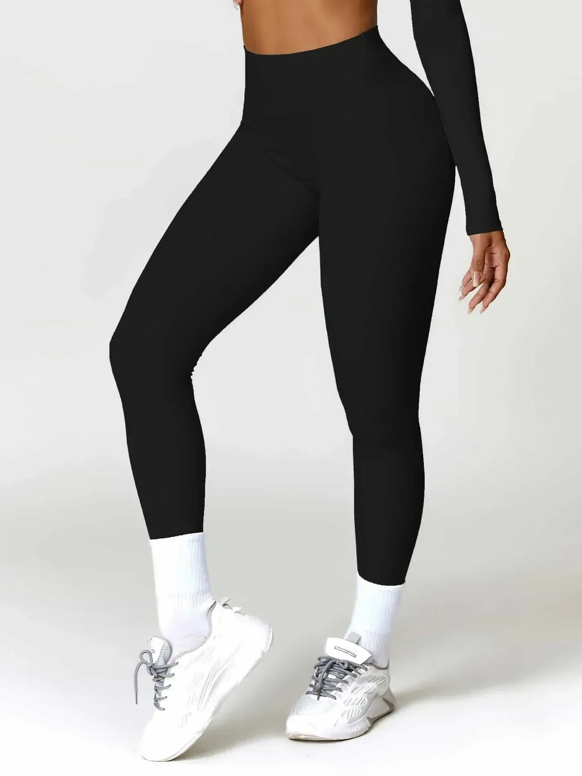 Curve-Defining High Waist Ruched Pants 25'' - MASKERT - Black / S