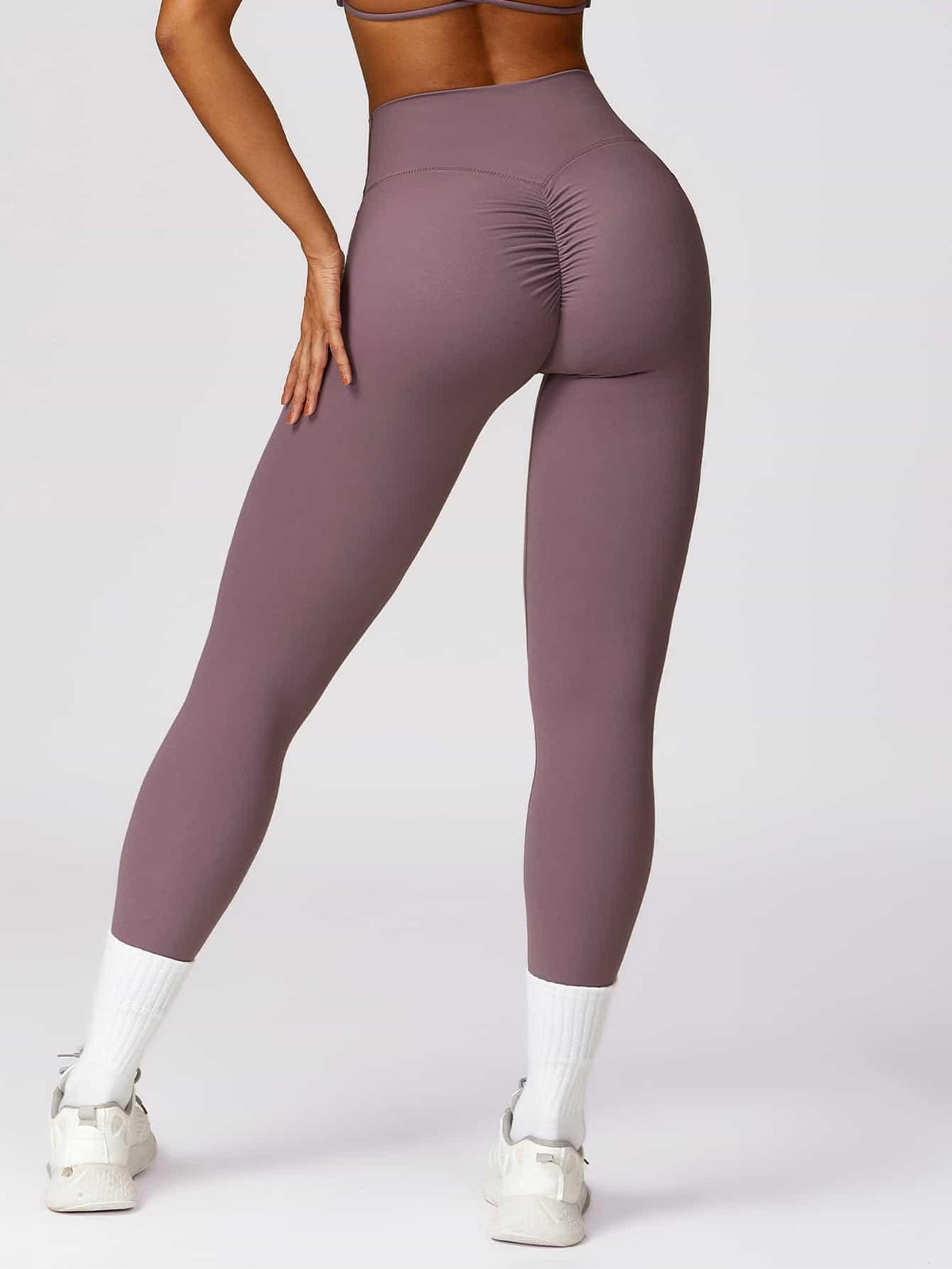 Curve-Defining High Waist Ruched Pants 25'' - MASKERT - 