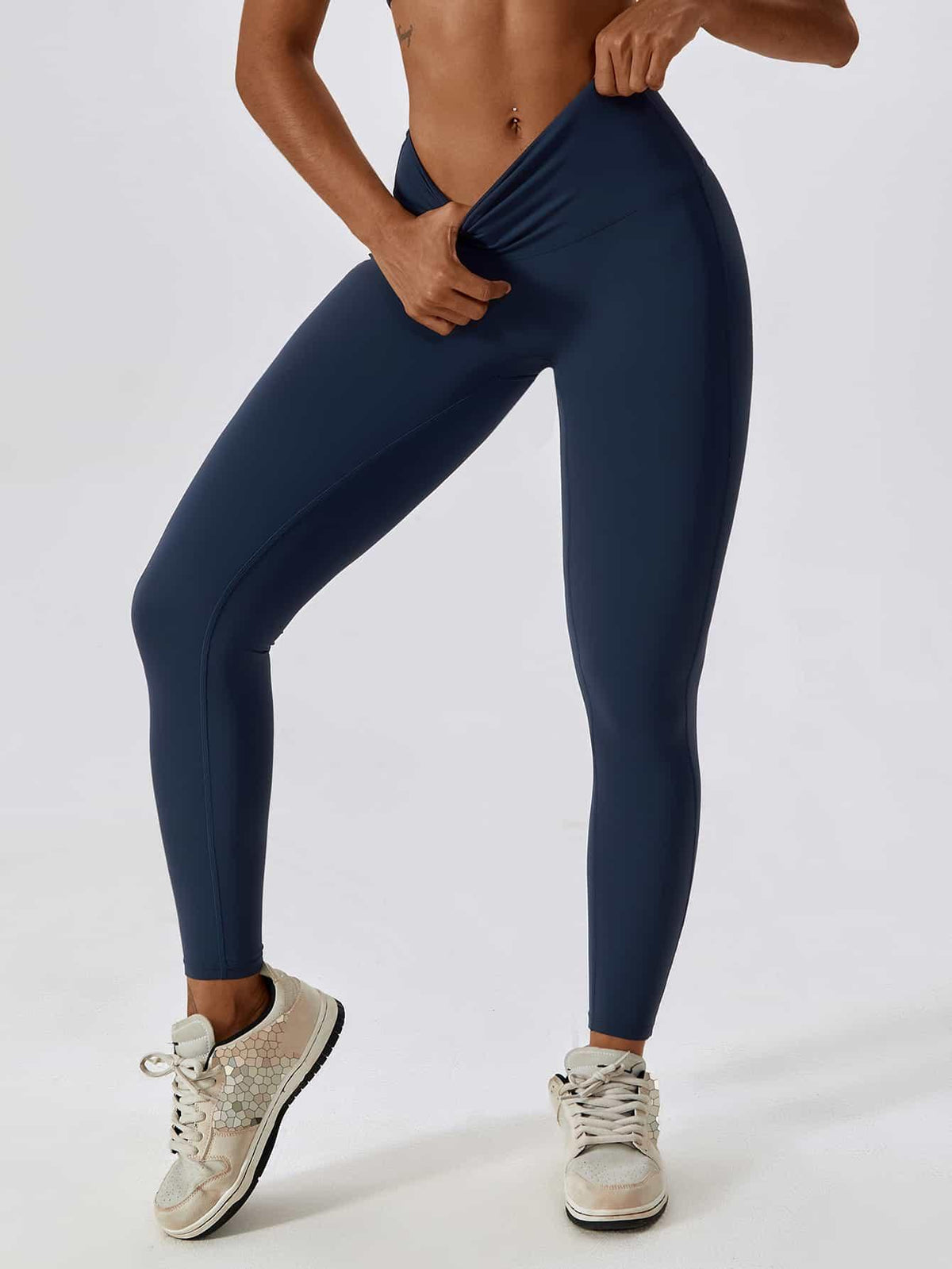 High Waist Form-Fitting Pants 26'' - MASKERT - Midnight Blue / S