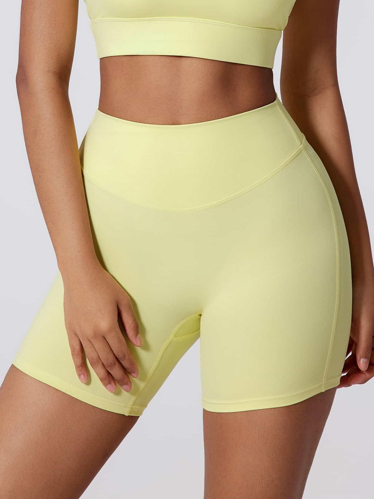 SkinGrip Mid Waist Sports Shorts - MASKERT - Pastel Yellow / S