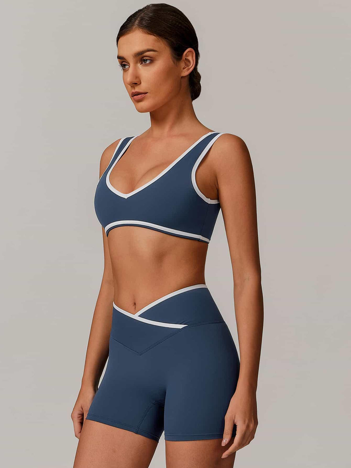 V-Neck Colorblock Sports Suit - MASKERT - 